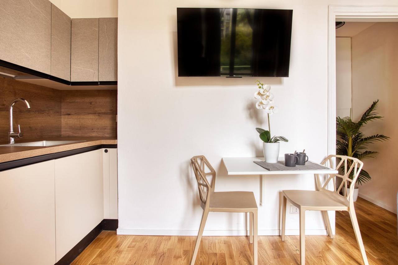 Joivy Chic Studio, Easy Access To Centre Милано Екстериор снимка