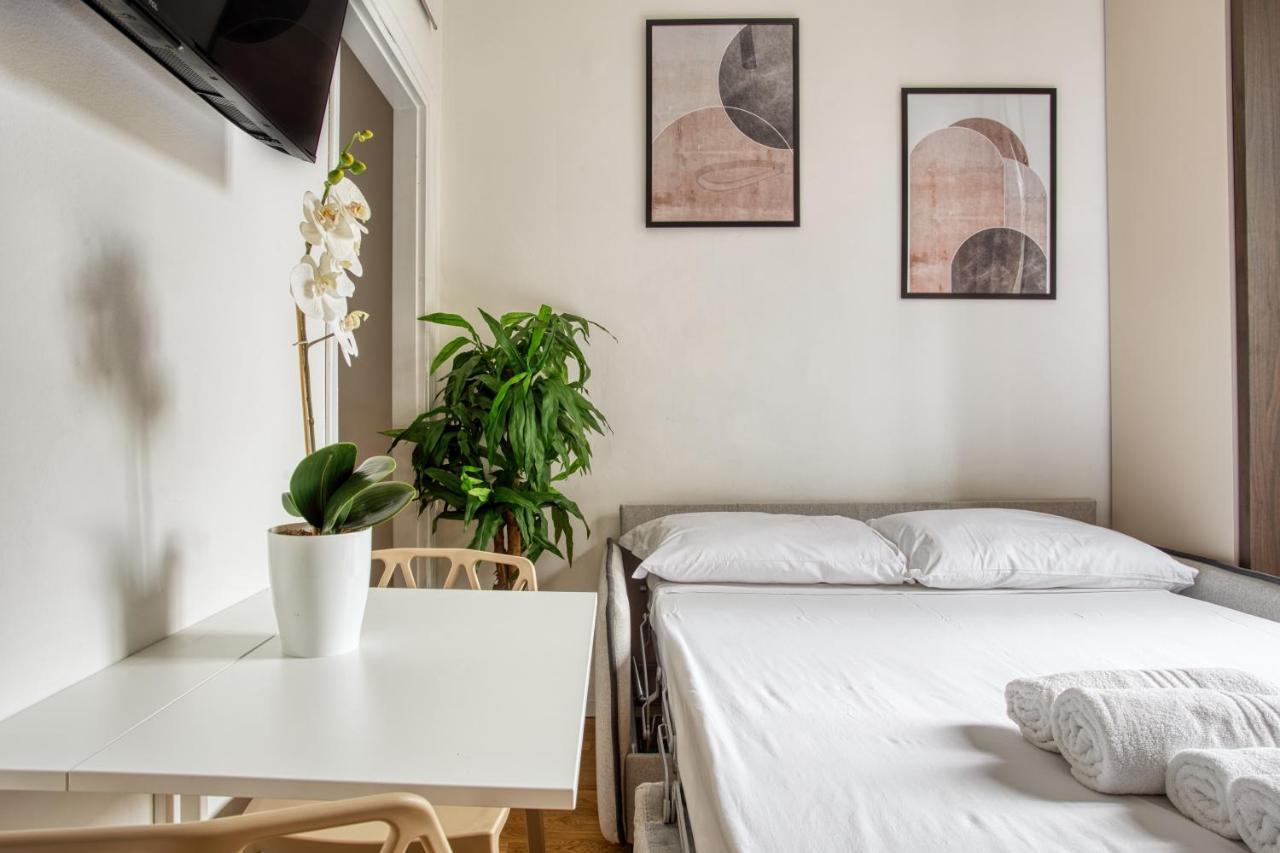 Joivy Chic Studio, Easy Access To Centre Милано Екстериор снимка